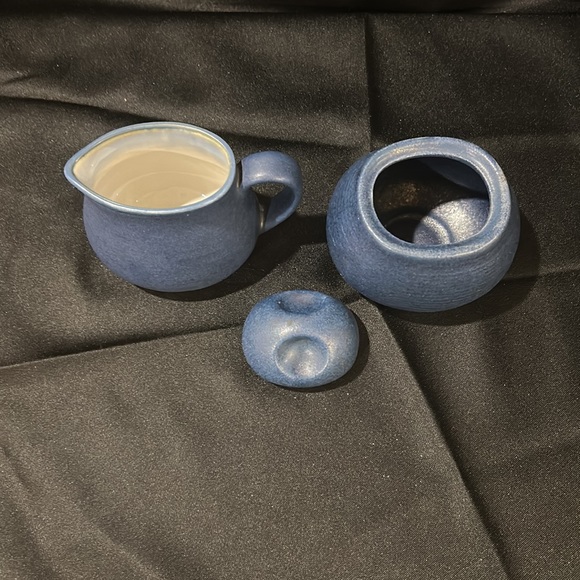 Sango Concepts creamer and sugar bowl. Sensations Blue. Discontinued in 2020 - Picture 2 of 8